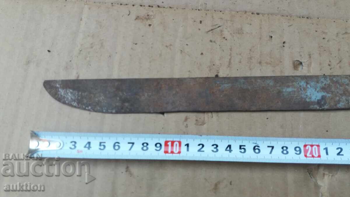 Auction  OLD SOLID KNIFE - BLANK