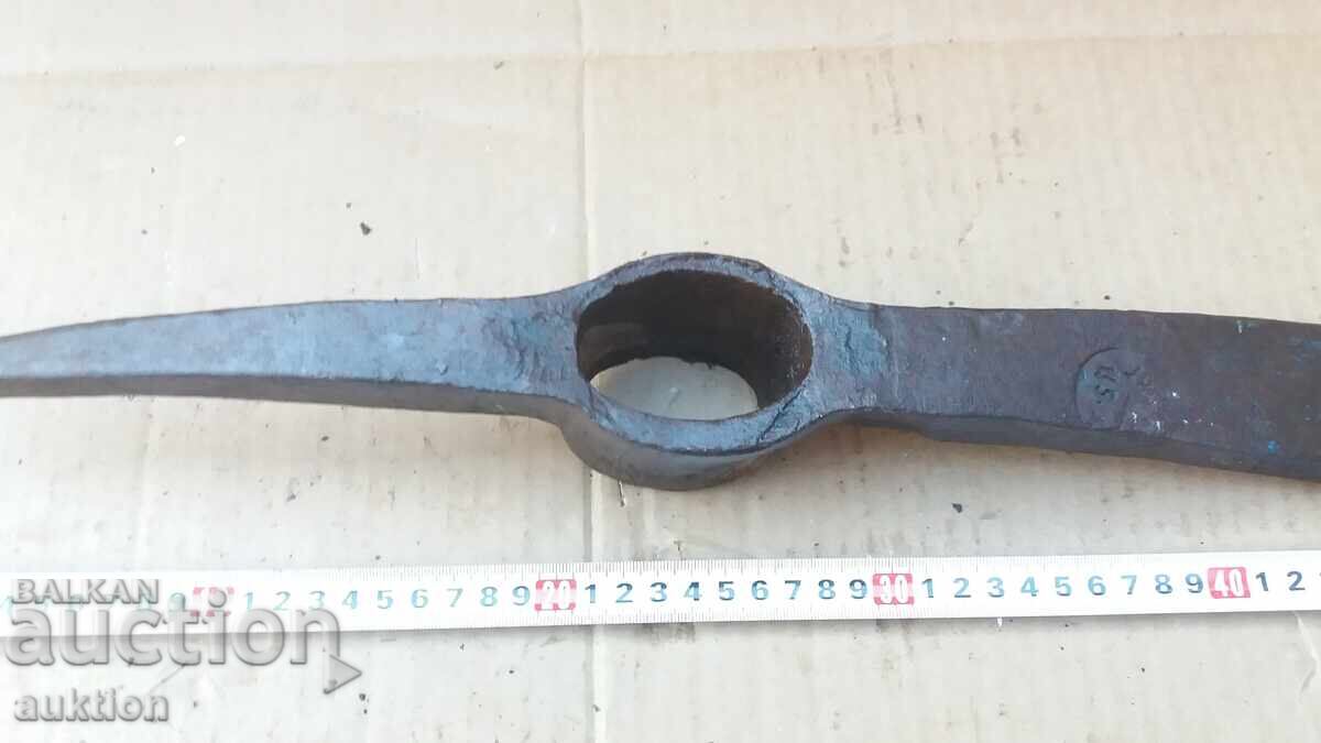 Доставка на СТАРА МАСИВНА КИРКА, ИНСТРУМЕНТ С МАРКИРОВКА - ОТЛИЧНА Доставка на СТАРА МАСИВНА КИРКА, ИНСТРУМЕНТ С МАРКИРОВКА - ОТЛИЧНА