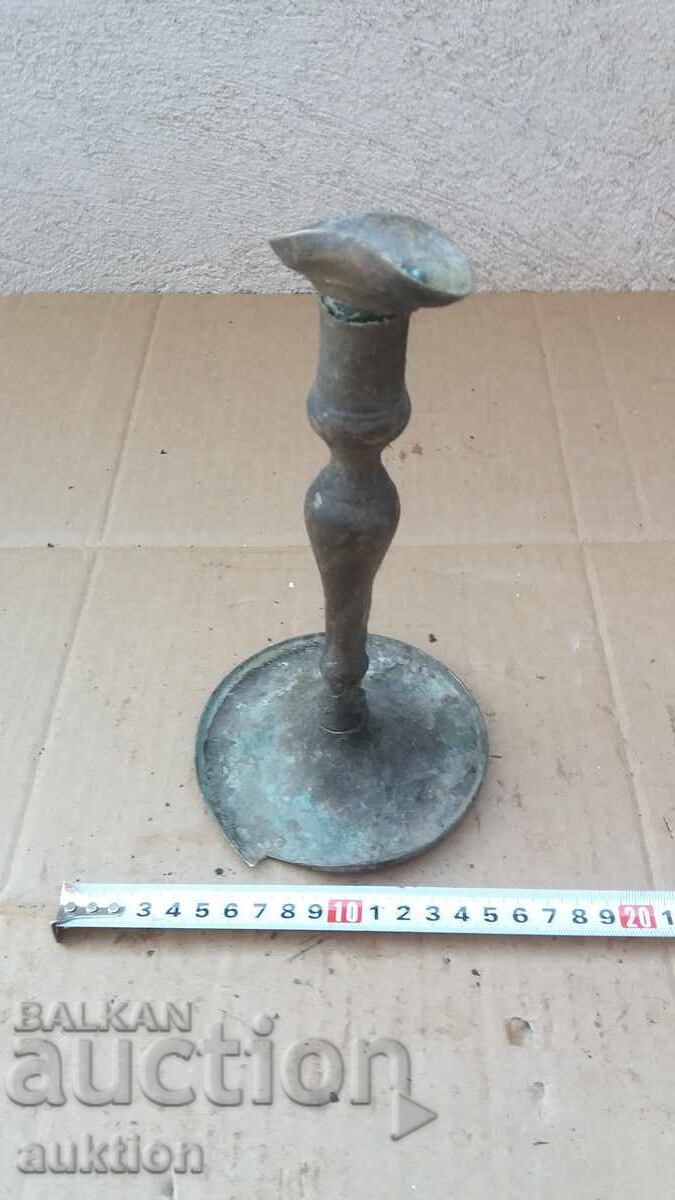 RENAISSANCE SOLID BRONZE CANDLEHOLDER - 7 RENAISSANCE SOLID BRONZE CANDLEHOLDER - 7