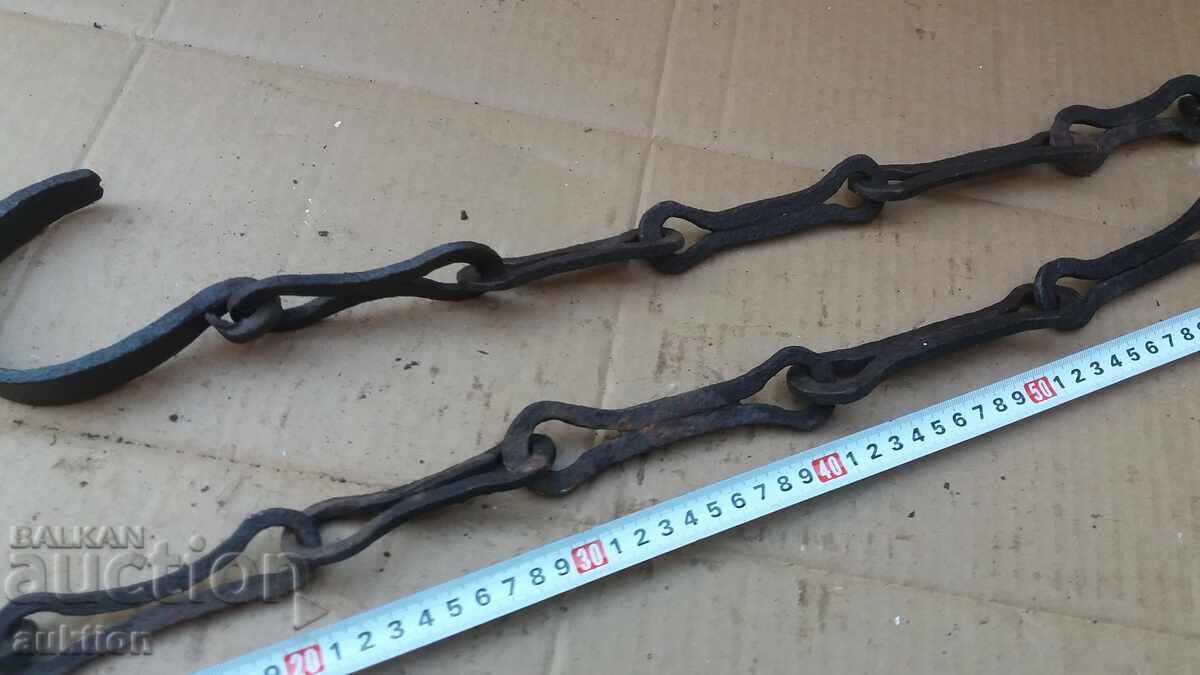 Auction FORGED RENAISSANCE LINK, FIREPLACE CHAIN - EXCELLENT Auction FORGED RENAISSANCE LINK, FIREPLACE CHAIN - EXCELLENT