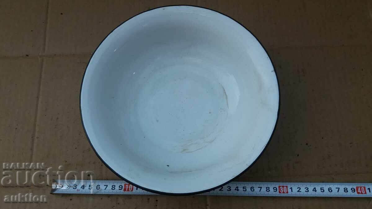 SOCIAL ENAMELLED SMALL BASIN, BOWL with price 2.99 BGN | € 1.53 SOCIAL ENAMELLED SMALL BASIN, BOWL with price 2.99 BGN | € 1.53