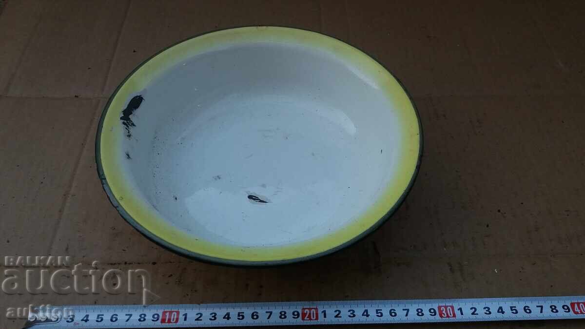 Auction SOC. ENAMELLED BASIN, BOWL WITH MARKING Auction SOC. ENAMELLED BASIN, BOWL WITH MARKING