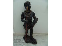 No.*7835 figure / statuette - African warrior