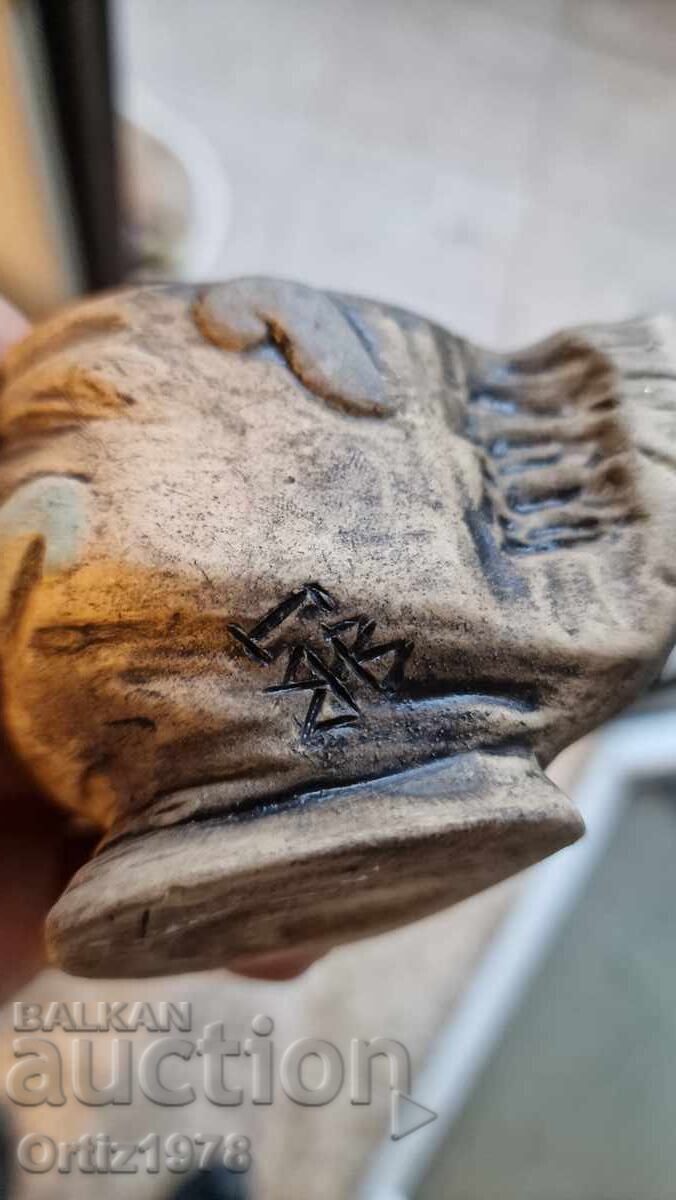 Delivery of Author's vintage ceramics - France, signature. Delivery of Author's vintage ceramics - France, signature.