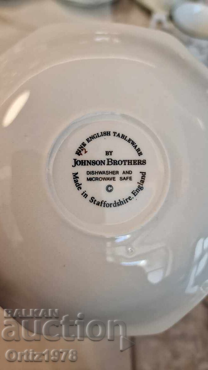 Delivery of Johnson Brothers, 1980– Coffee set, Excellent! Delivery of Johnson Brothers, 1980– Coffee set, Excellent!