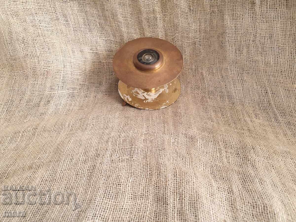 Бронзова шпионка за врата - 5 Бронзова шпионка за врата - 5