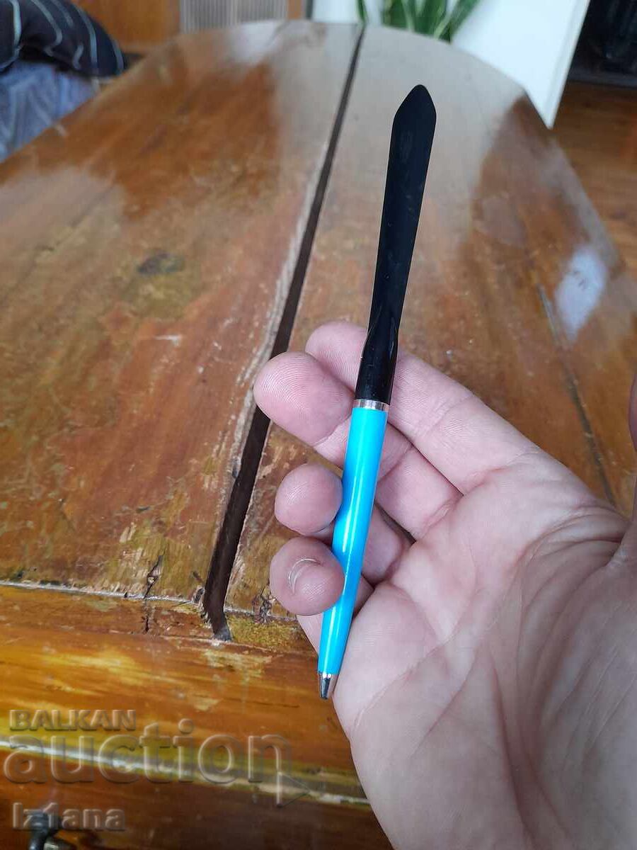 Old pen, chemical, ballpoint pen with price 16.00 BGN | € 8.18 Old pen, chemical, ballpoint pen with price 16.00 BGN | € 8.18