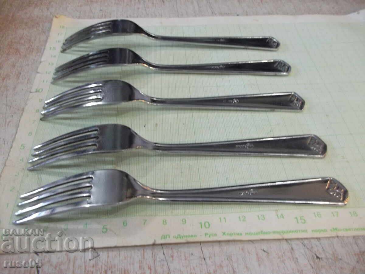 Delivery of Lot of 5 forks new