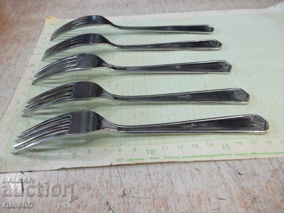Lot of 5 forks new - 6