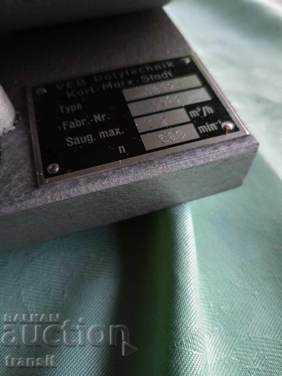 Pompa de vid Germania RDG. cu preț 28.00 BGN | € 14.32 Pompa de vid Germania RDG. cu preț 28.00 BGN | € 14.32