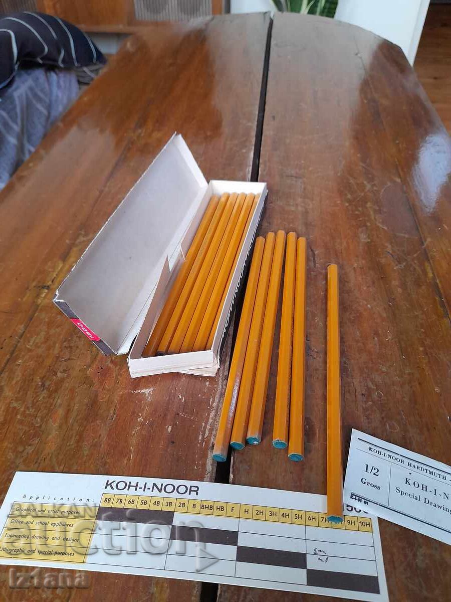 Delivery of Old KOH I NOOR 4B pencils Delivery of Old KOH I NOOR 4B pencils