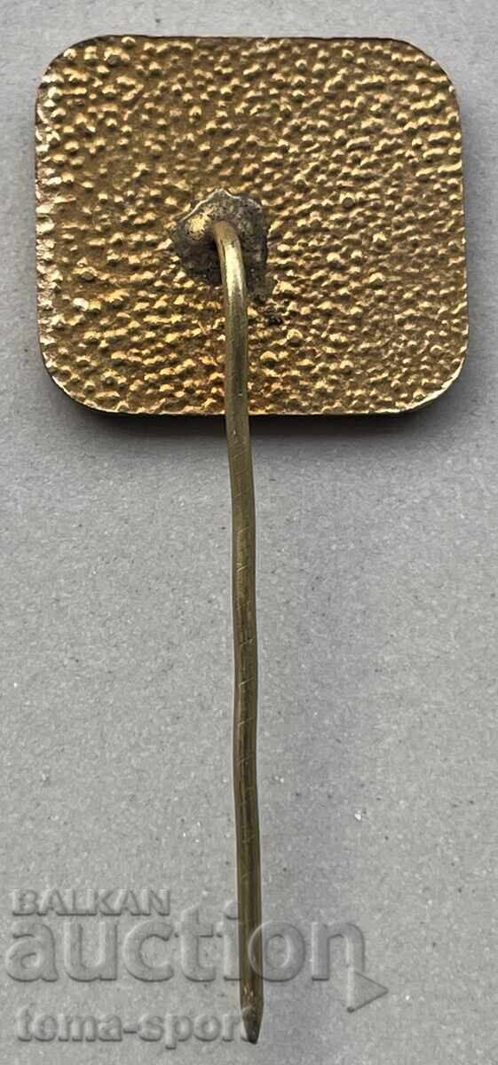 1245 Bulgaria sign Bulgarian Equestrian Federation enamel with price 7.00 BGN | € 3.58 1245 Bulgaria sign Bulgarian Equestrian Federation enamel with price 7.00 BGN | € 3.58