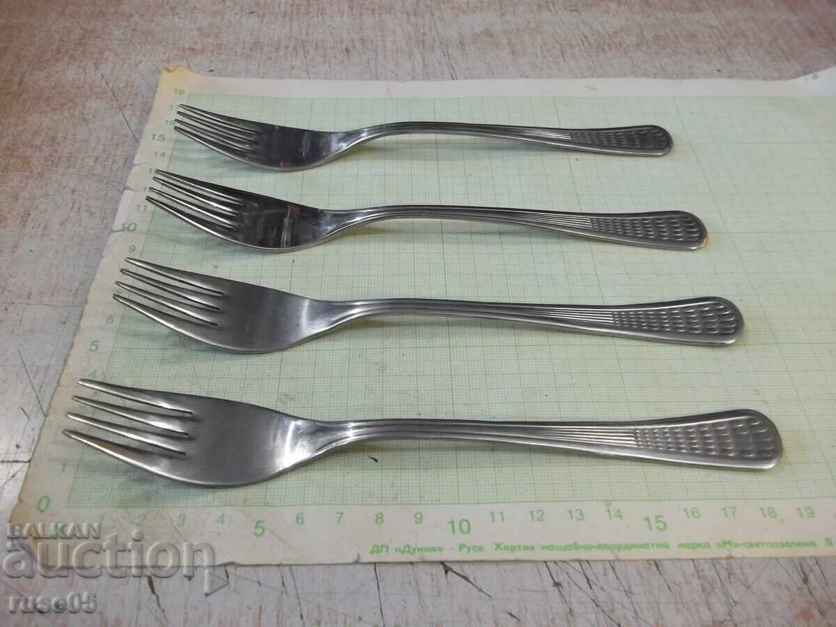 Lot of 4 "Perla" forks from the "P. Denev-Gabrovo" factory with price 10.00 BGN | € 5.11 Lot of 4 "Perla" forks from the "P. Denev-Gabrovo" factory with price 10.00 BGN | € 5.11