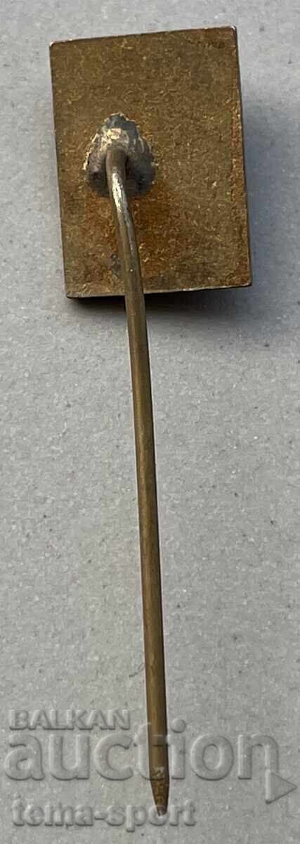 1248 Bulgaria badge BBF Bulgarian Wrestling Federation enamel with price 5.00 BGN | € 2.56 1248 Bulgaria badge BBF Bulgarian Wrestling Federation enamel with price 5.00 BGN | € 2.56