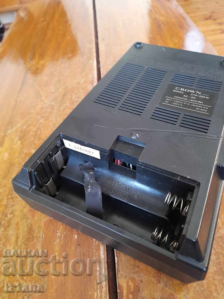 Old Crown cassette player - 6 Old Crown cassette player - 6