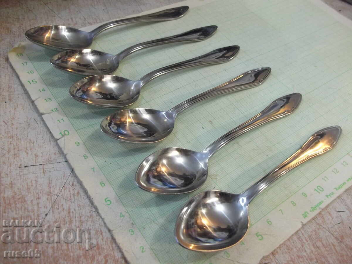 Licitație Lot de 6 buc. linguri de la fabrica P. Denev-Gabrovo Licitație Lot de 6 buc. linguri de la fabrica P. Denev-Gabrovo