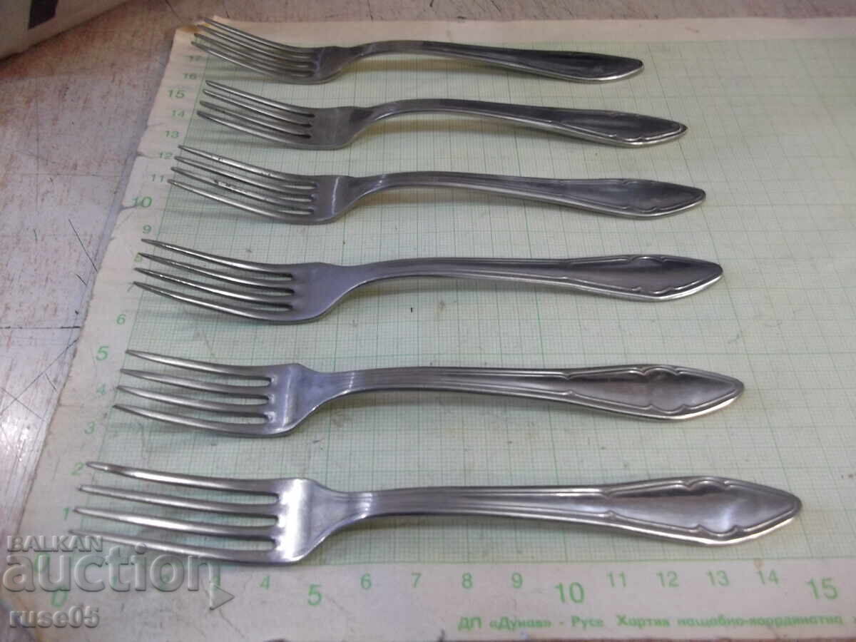 Lot of 6 forks from the "P. Denev-Gabrovo" factory - 1 with price 12.00 BGN | € 6.14 Lot of 6 forks from the "P. Denev-Gabrovo" factory - 1 with price 12.00 BGN | € 6.14