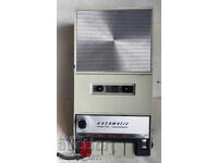 Casetofon automat de epocă Tonbandgerat N