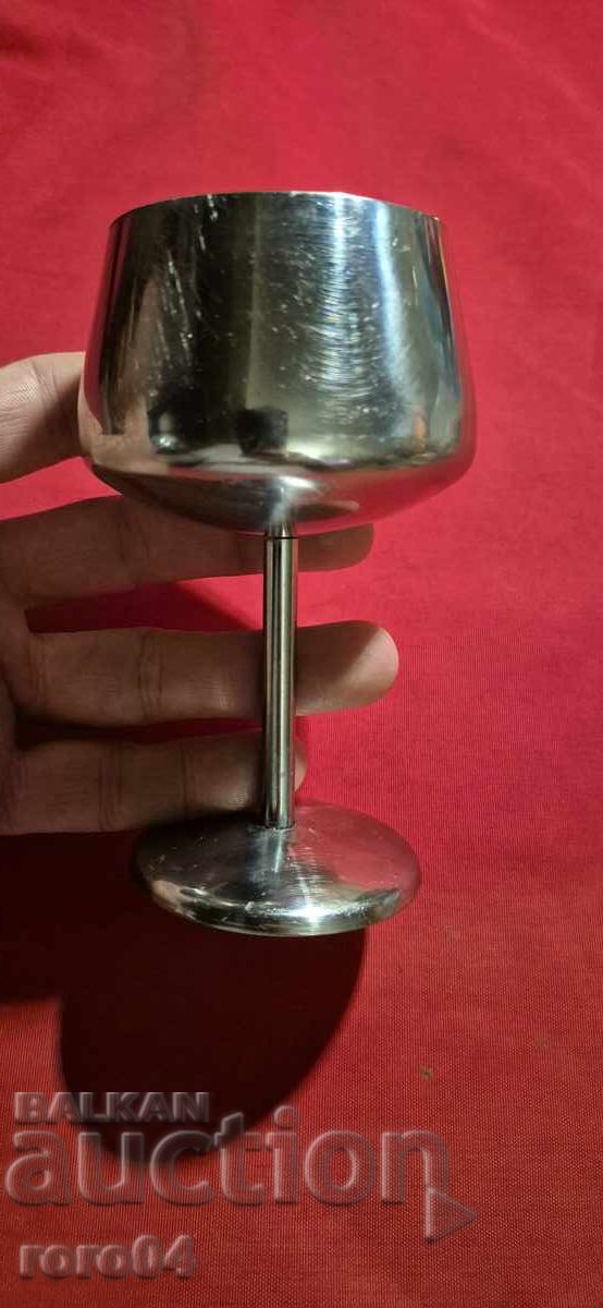 STICLA - SCAUN - OTEL INOX cu preț 13.49 BGN | € 6.90