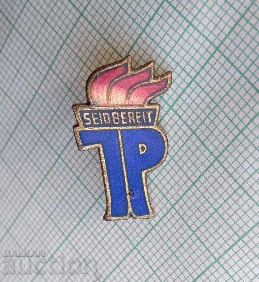 17805 GDR Thälmann pioneer, pioneer union Germany - enamel with price 1.00 BGN | € 0.51 17805 GDR Thälmann pioneer, pioneer union Germany - enamel with price 1.00 BGN | € 0.51