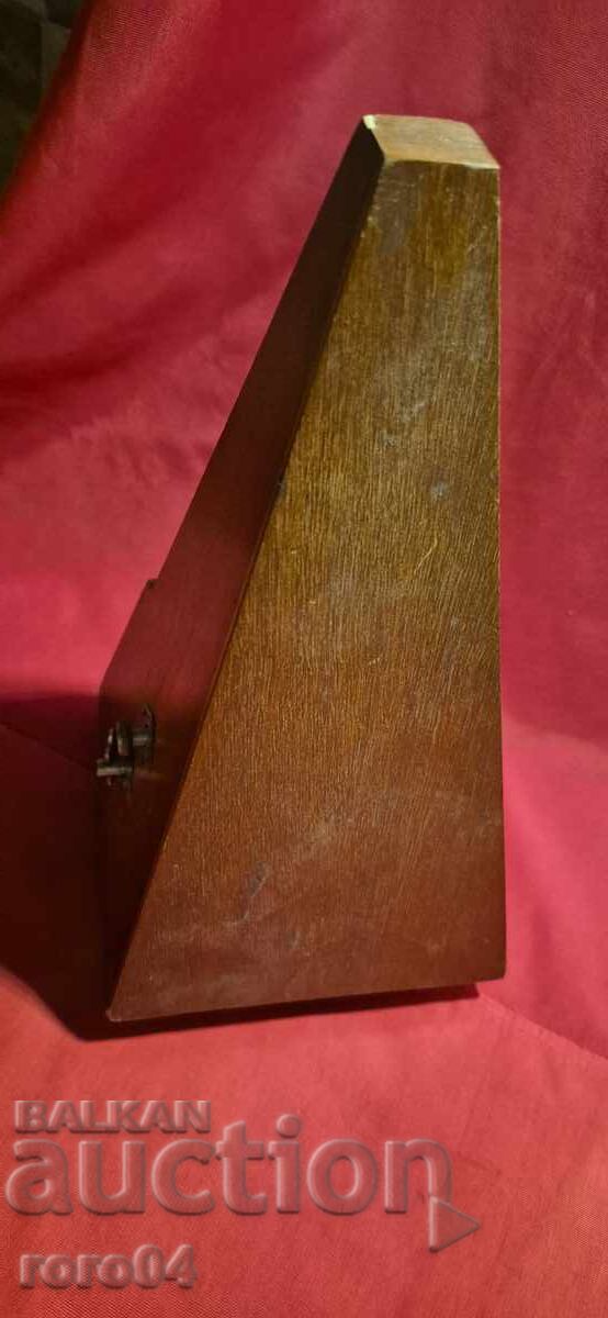 Auction  METRONOME - GERMAN - PERFECT