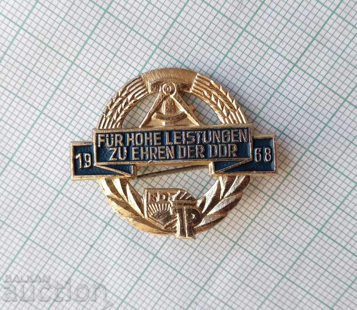 17808 Badge - JP pioneers GDR Germany 1968 with price 3.00 BGN | € 1.53 17808 Badge - JP pioneers GDR Germany 1968 with price 3.00 BGN | € 1.53