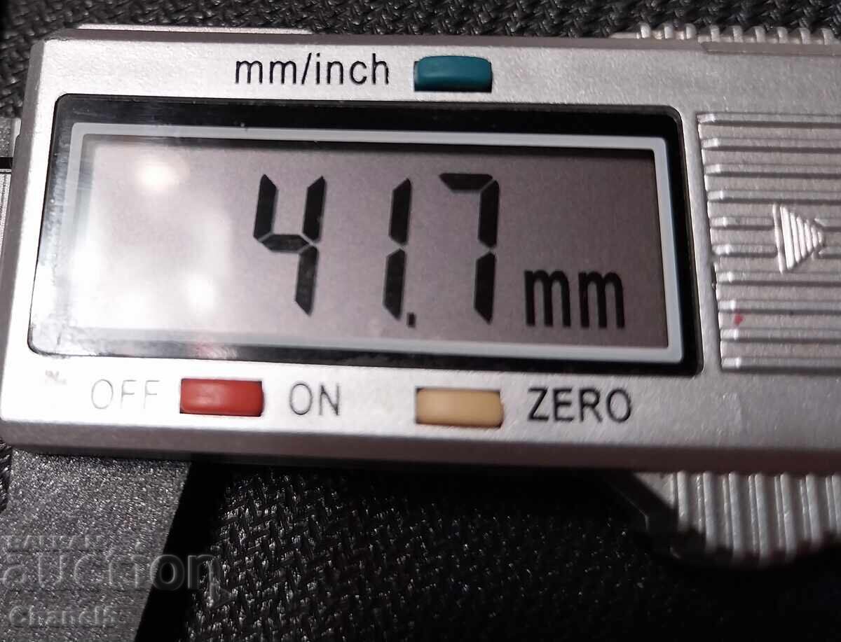 Delivery of MILK AGATE MEDALLION (939) Delivery of MILK AGATE MEDALLION (939)