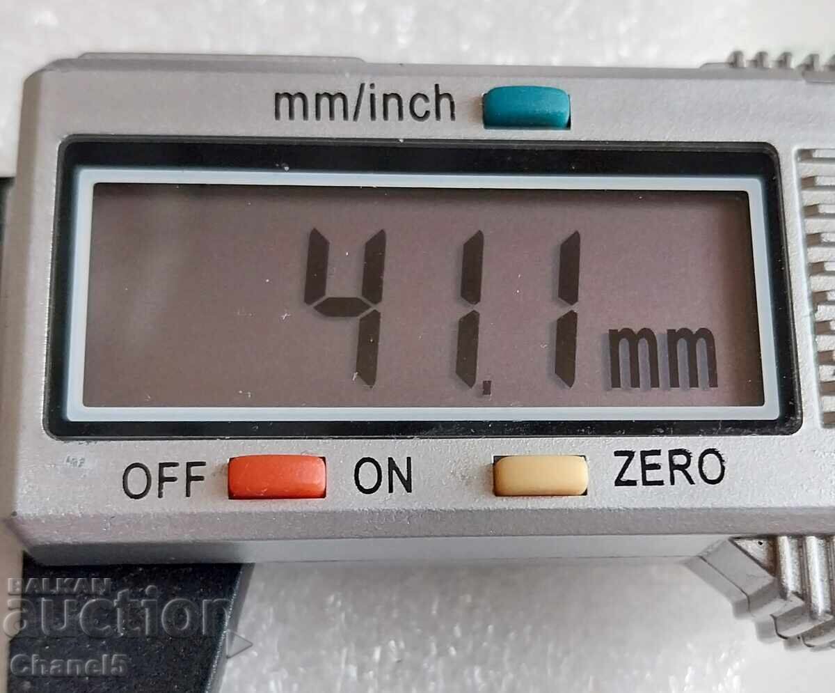 LARWICKITE MEDALLION (942) - 5 LARWICKITE MEDALLION (942) - 5