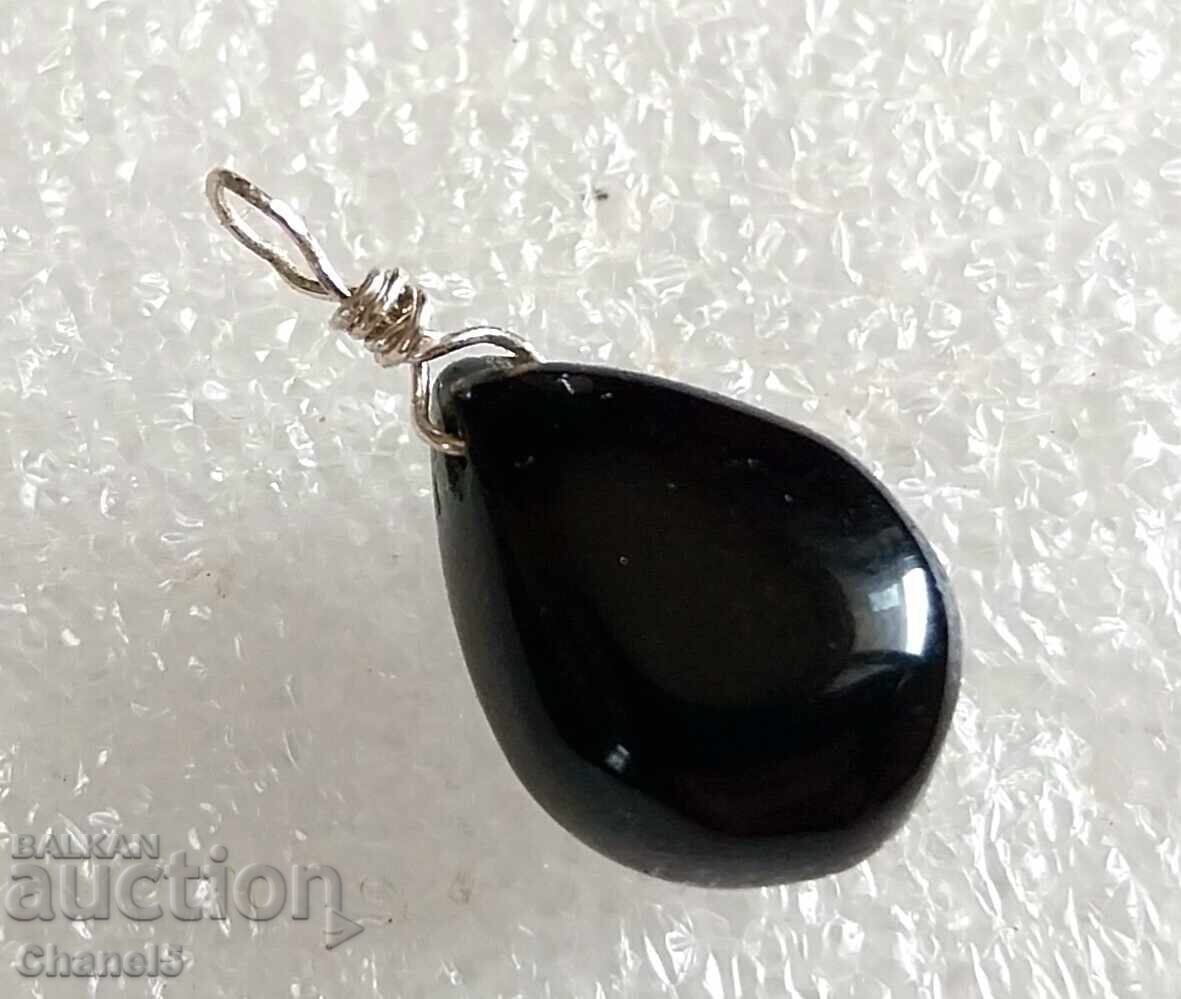 Auction MEDALLION with BLACK ONYX AND SILVER 925 (944) Auction MEDALLION with BLACK ONYX AND SILVER 925 (944)