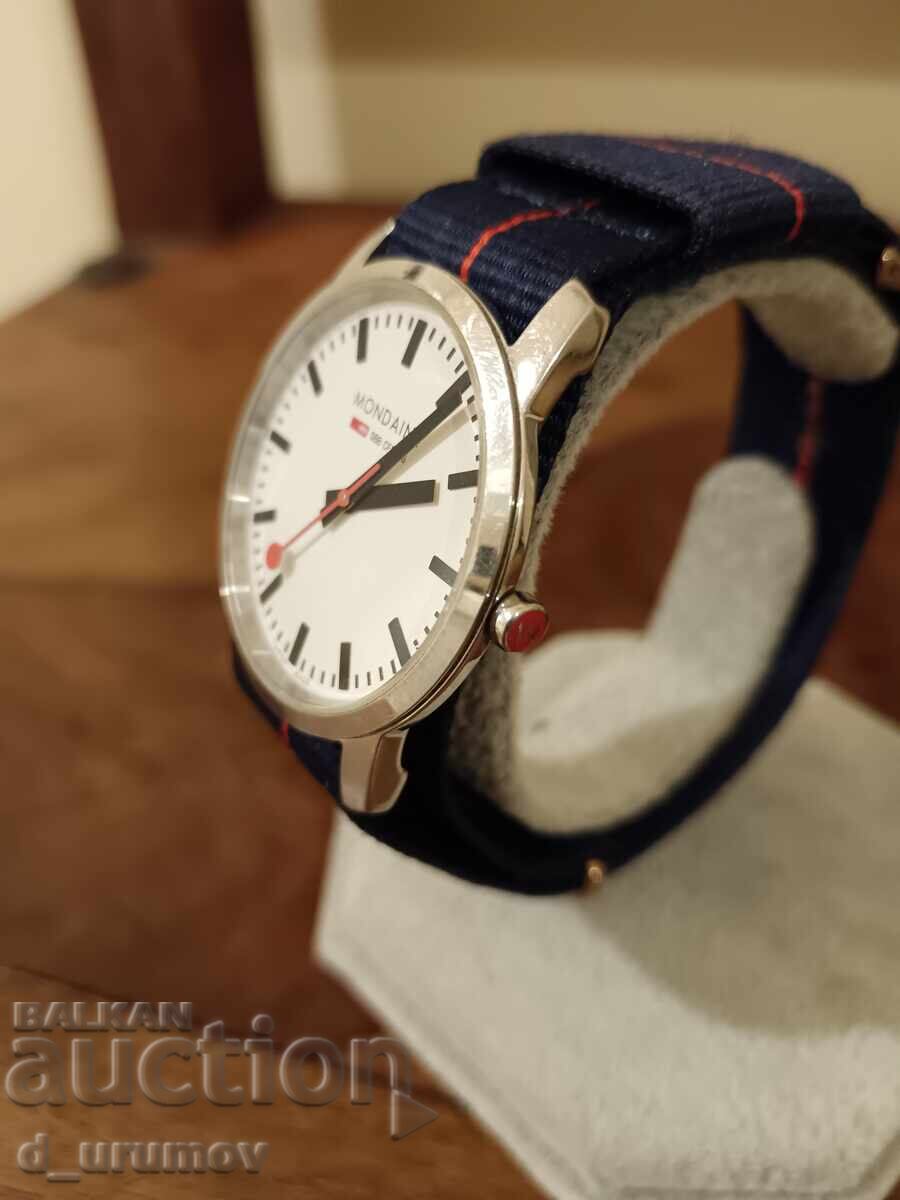 Ceas Mondaine Simply Elegant - 36mm cu preț 140.00 BGN | € 71.58 Ceas Mondaine Simply Elegant - 36mm cu preț 140.00 BGN | € 71.58