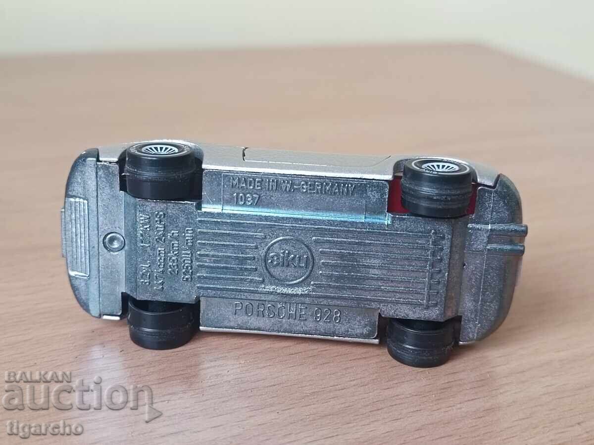 Delivery of Siku stroller Delivery of Siku stroller