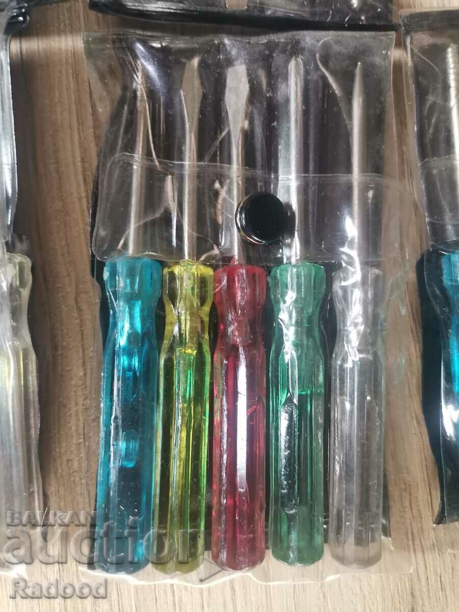 Delivery of Screwdrivers small from the 90s 10 sets /c Delivery of Screwdrivers small from the 90s 10 sets /c