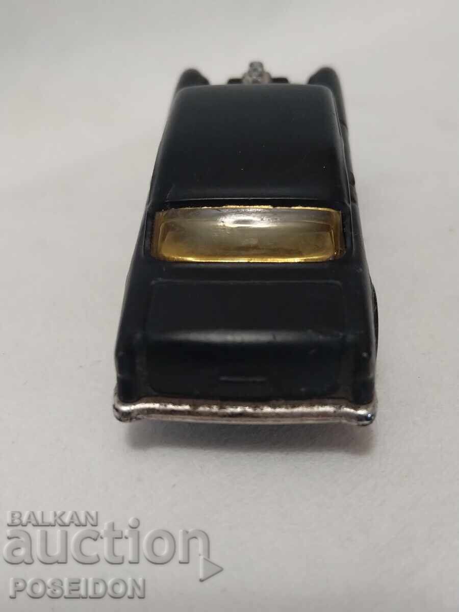 Аукцион ЖЕЛЯЗНА КОЛИЧКА МЕРЦЕДЕС Аукцион ЖЕЛЯЗНА КОЛИЧКА МЕРЦЕДЕС