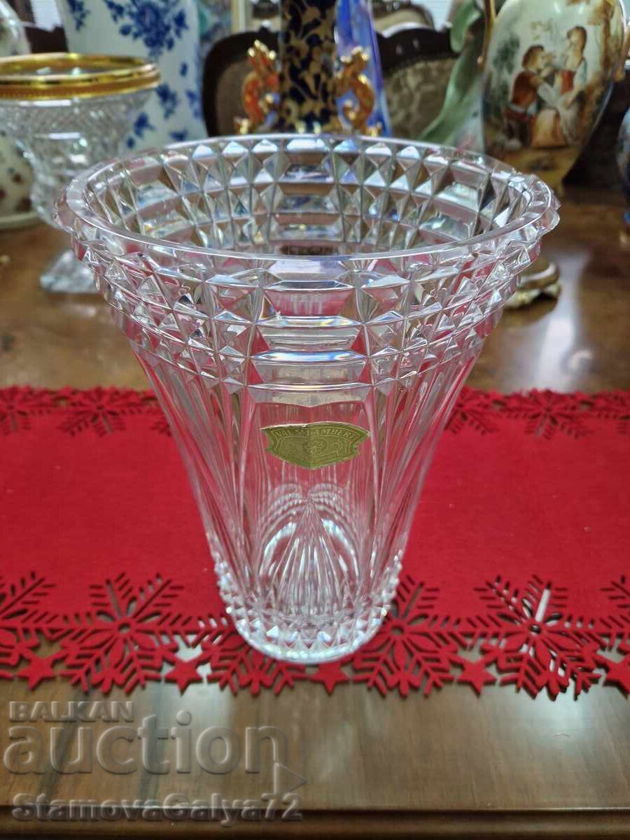 Beautiful antique Belgian crystal vase Val Saint Lamb with price 188.00 BGN | € 96.12 Beautiful antique Belgian crystal vase Val Saint Lamb with price 188.00 BGN | € 96.12
