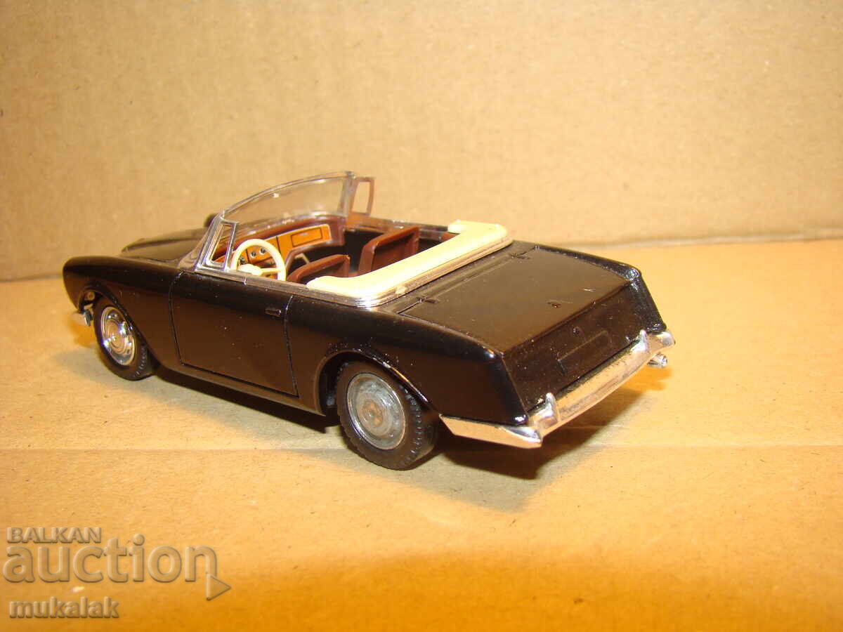 1:43 SOLIDO FACEL VEGA CAR TOY MODEL - 5