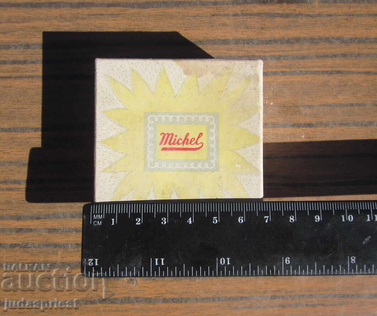 vintage Michel French γυναικεία πούδρα σε κουτί - 7 vintage Michel French γυναικεία πούδρα σε κουτί - 7