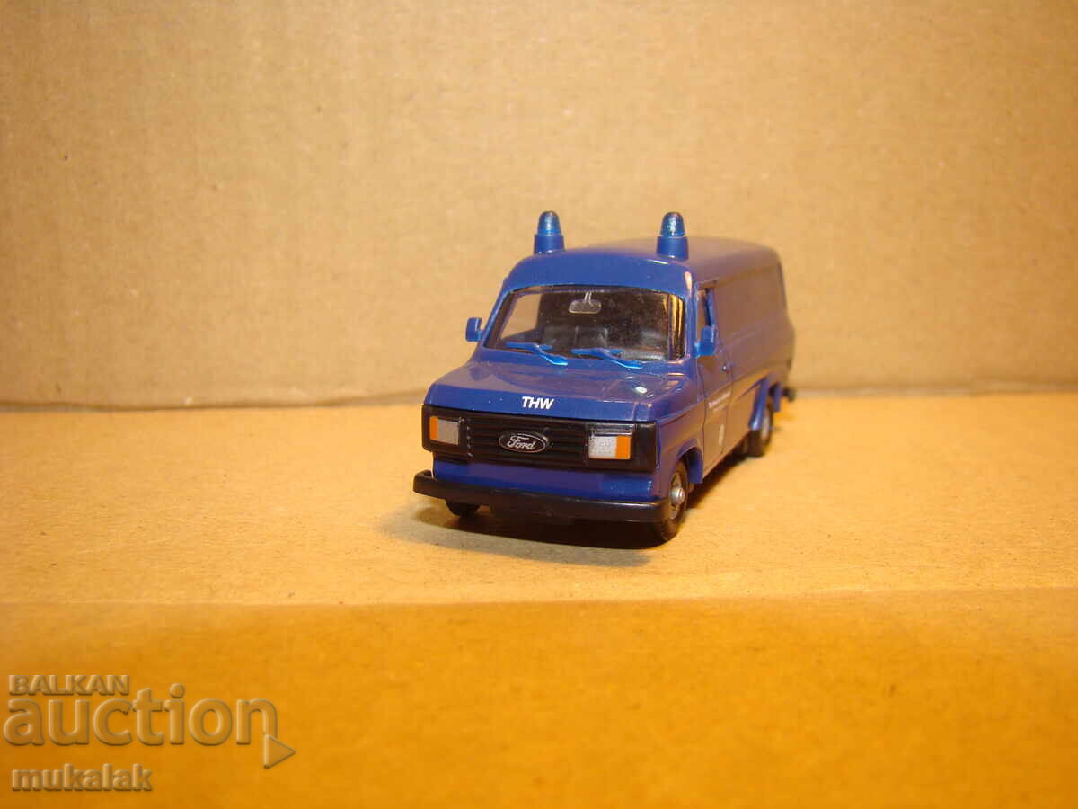 PRALINE H0 1/87 FORD TRANSIT MODEL CARRIAGE TOY with price 10.00 BGN | € 5.11 PRALINE H0 1/87 FORD TRANSIT MODEL CARRIAGE TOY with price 10.00 BGN | € 5.11