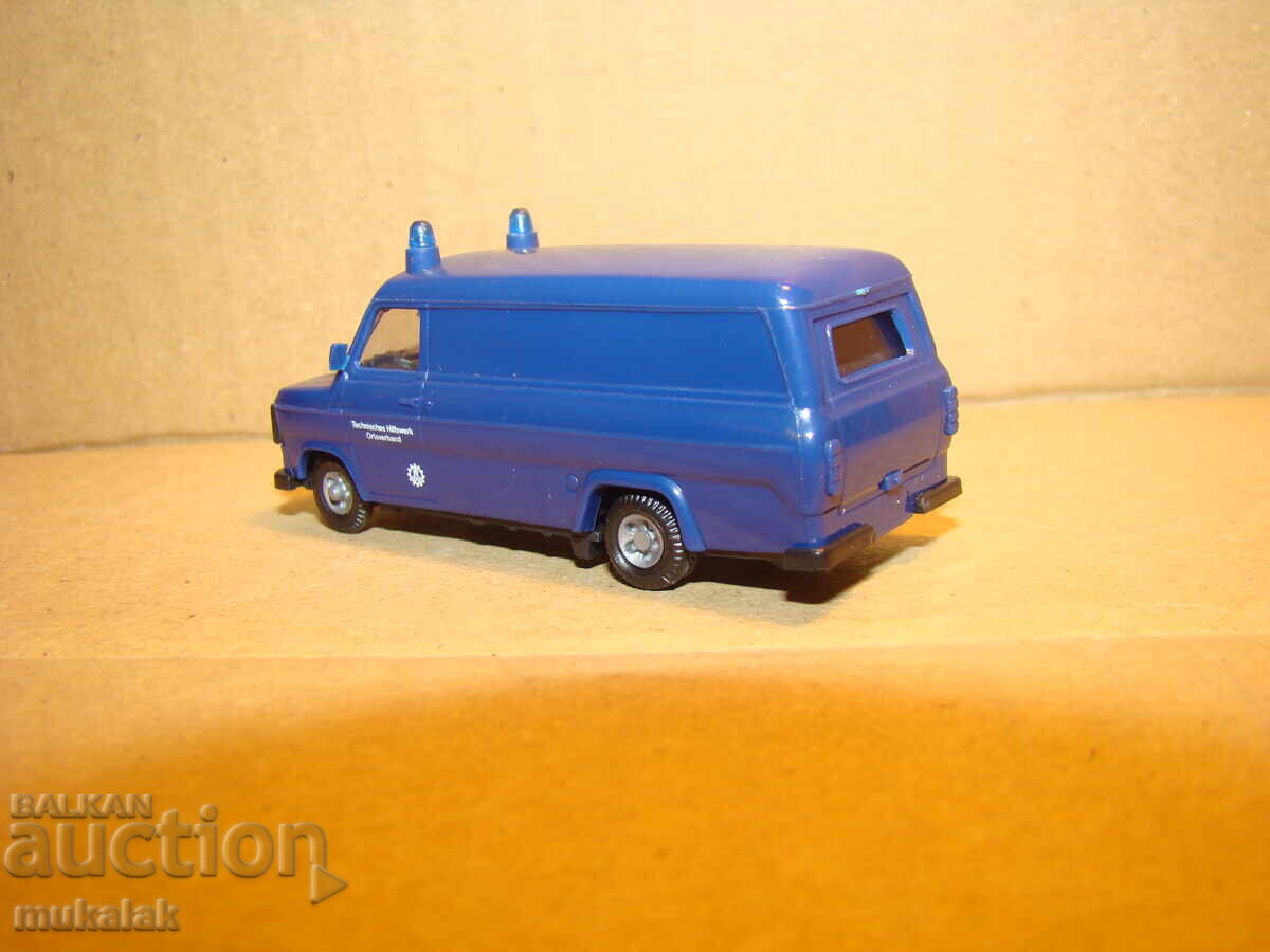 PRALINE H0 1/87 FORD TRANSIT MODEL CARRIAGE TOY - 5 PRALINE H0 1/87 FORD TRANSIT MODEL CARRIAGE TOY - 5