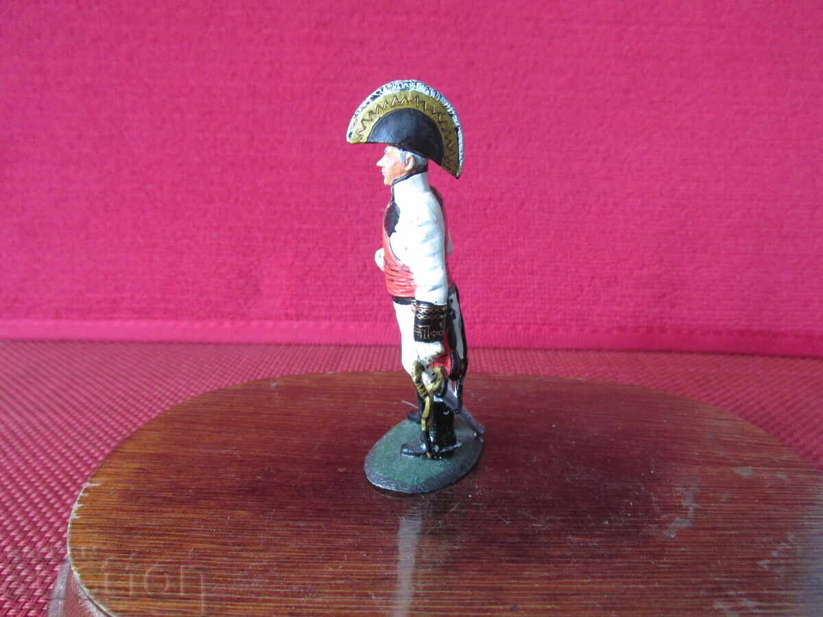 Войник на DelPrado с цена 10.00 лв. | € 5.11 Войник на DelPrado с цена 10.00 лв. | € 5.11