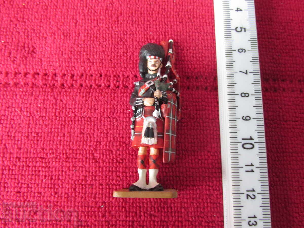 DelPrado Soldier - 5 DelPrado Soldier - 5