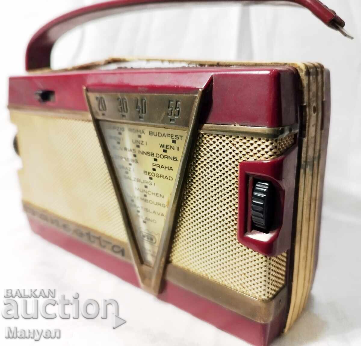 Old Siemens radio. with price 100.00 BGN | € 51.13 Old Siemens radio. with price 100.00 BGN | € 51.13