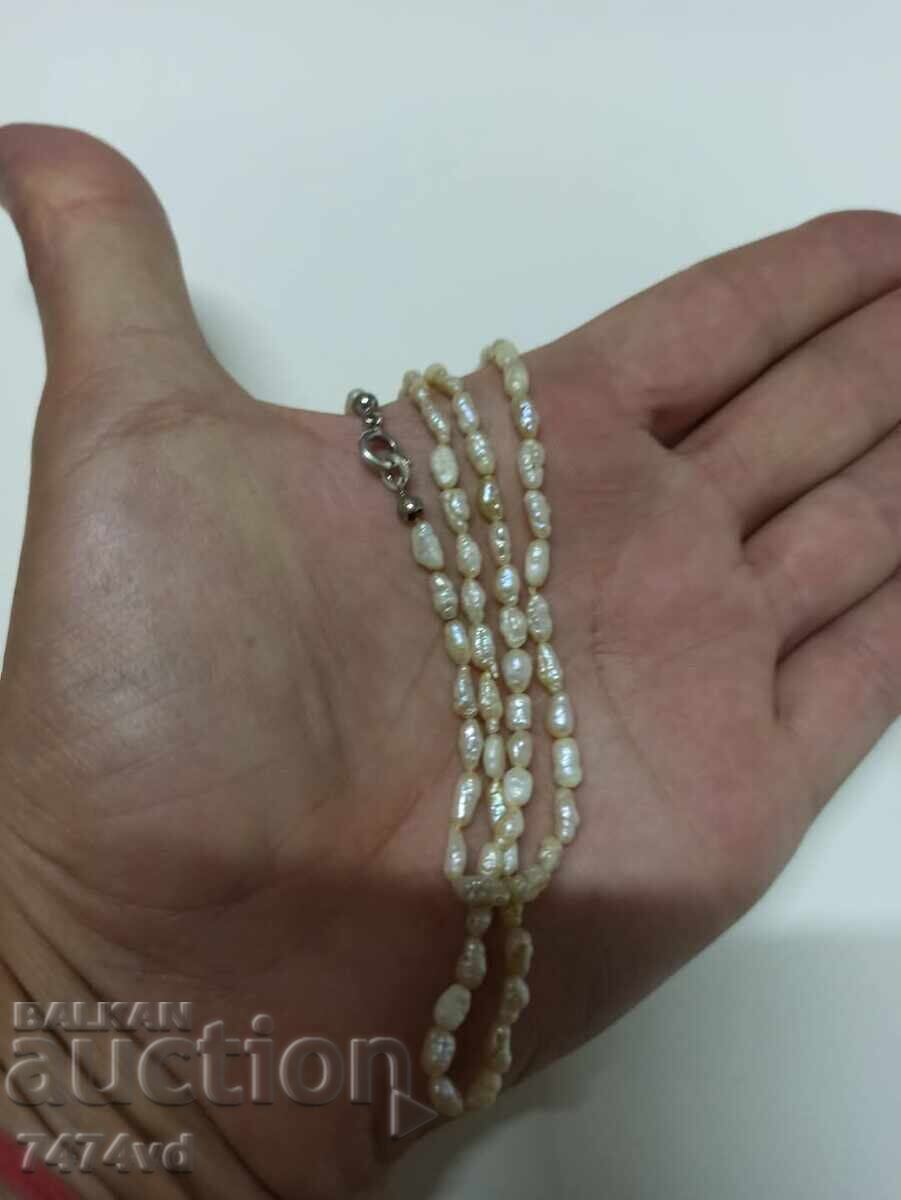 Delivery of Old pearl necklace with natural beautiful small pearls Delivery of Old pearl necklace with natural beautiful small pearls
