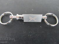 INTERESTING NEW METAL KEY RING