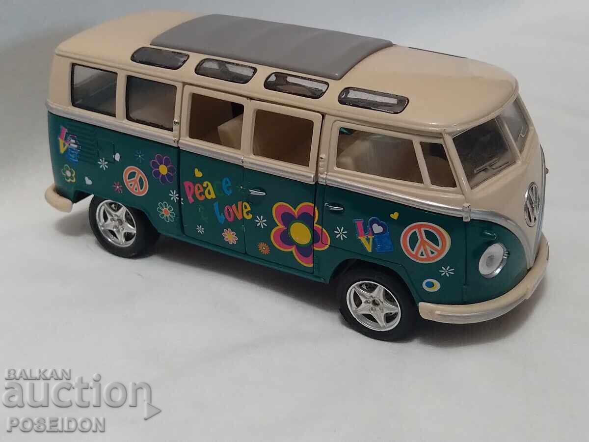 Auction  IRON WHEELCHAIR