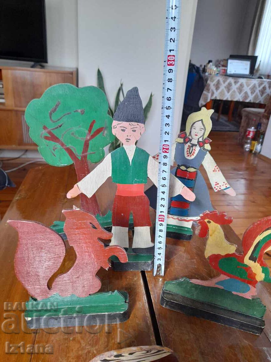 Old wooden figures - 7 Old wooden figures - 7