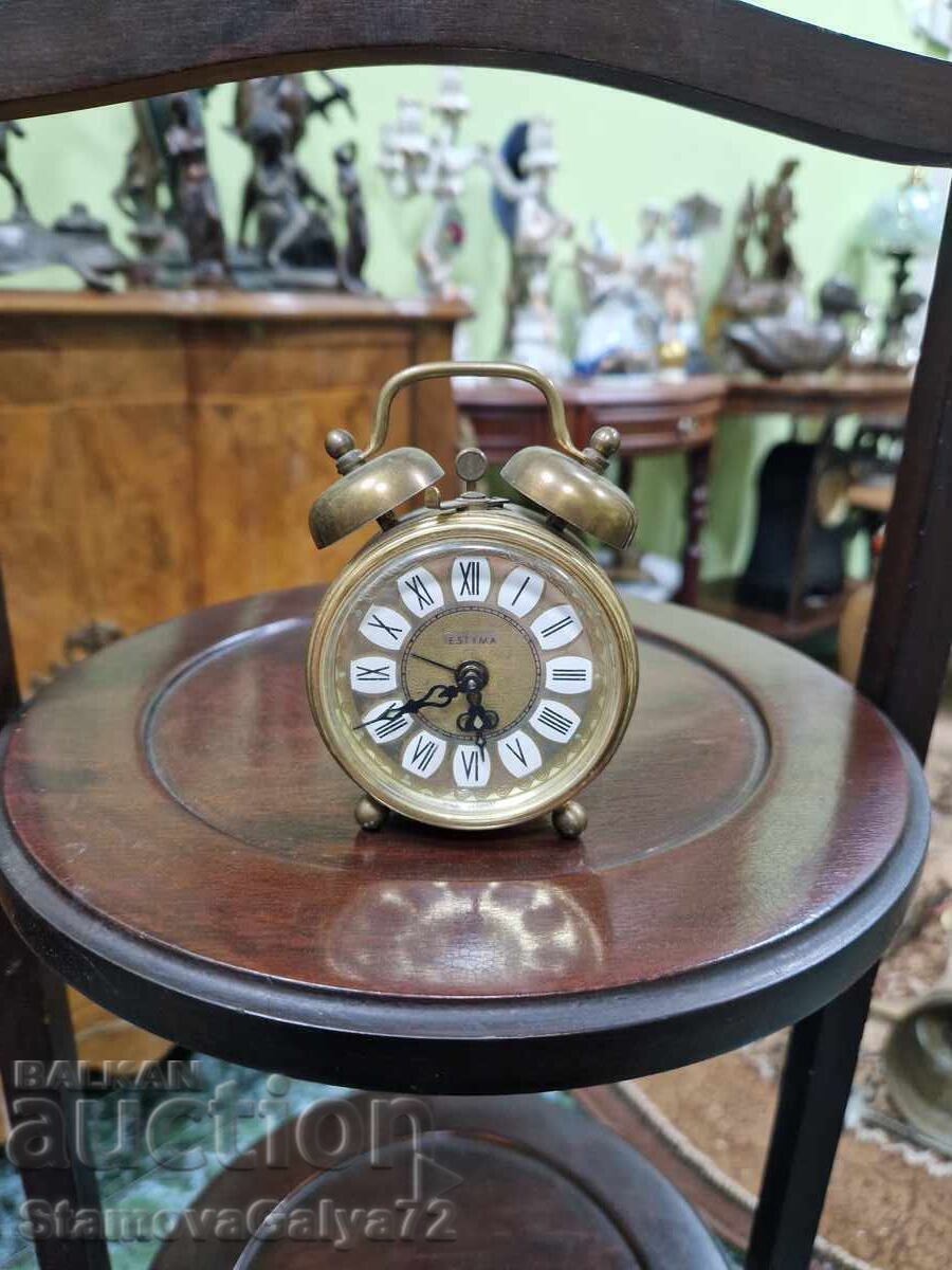 Чудесен антикварен колекционерски бронзов будилник Чудесен антикварен колекционерски бронзов будилник