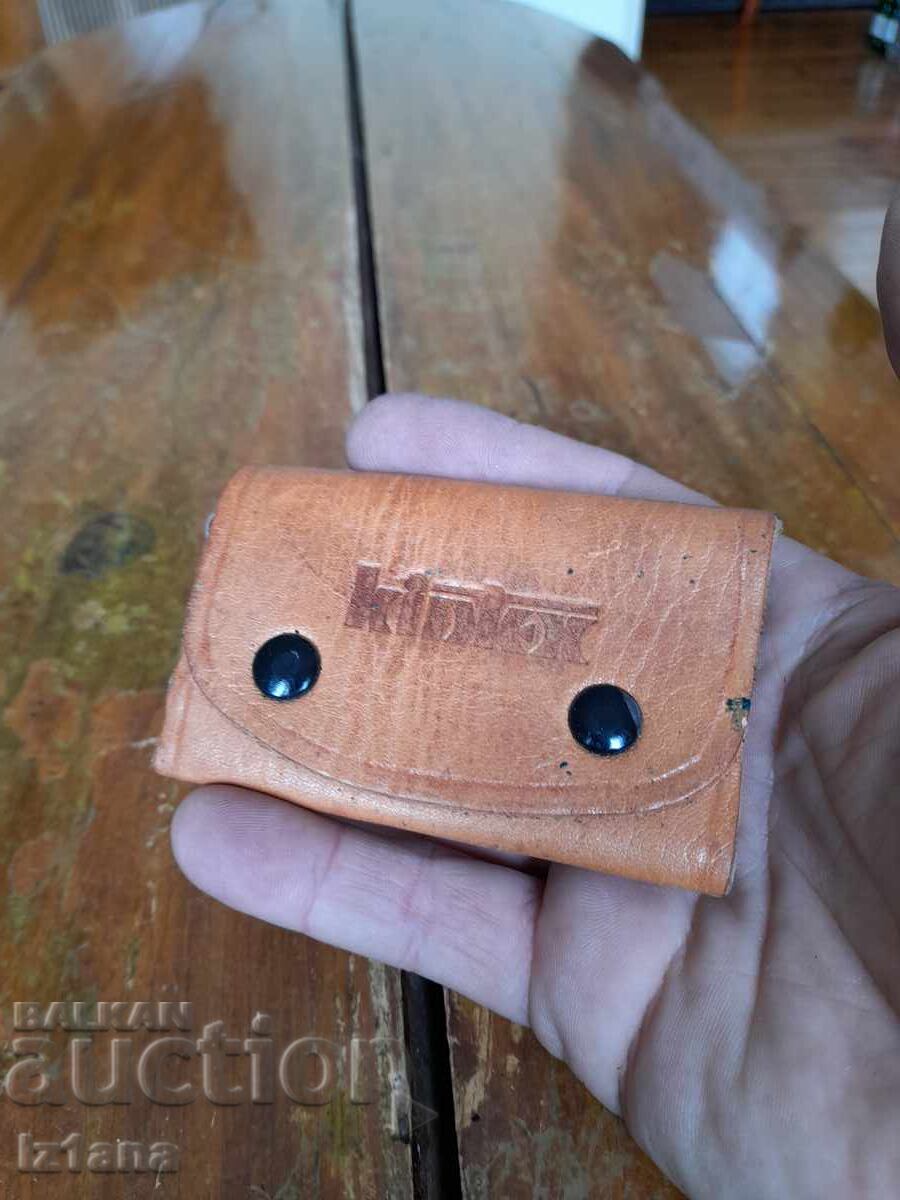 Breloc vechi Kintex cu preț 11.00 BGN | € 5.62 Breloc vechi Kintex cu preț 11.00 BGN | € 5.62