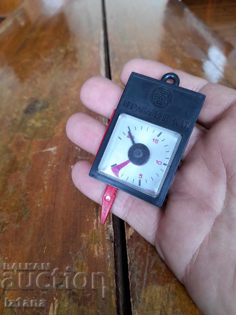 Old souvenir measuring grab, CAT - 7