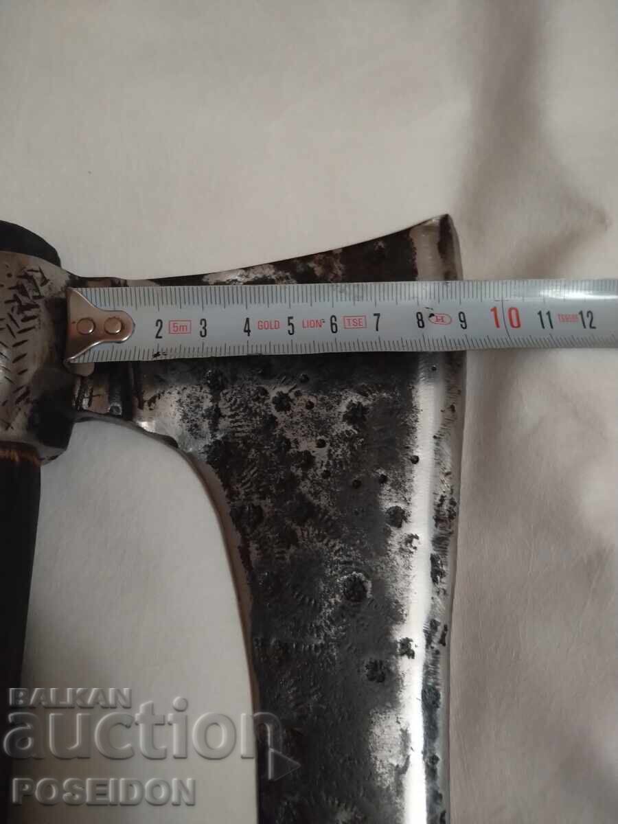 AXE CROSS - 5 AXE CROSS - 5