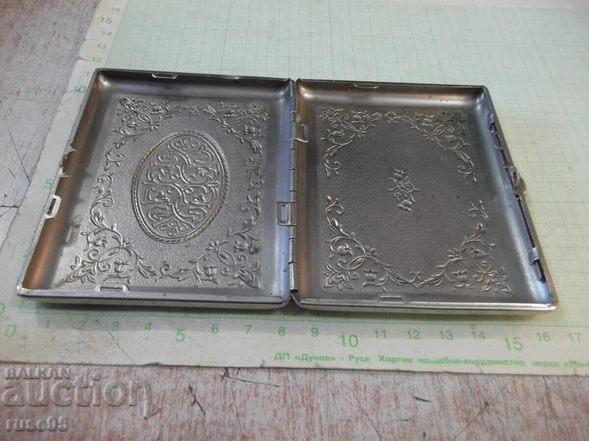 Cigarette case - 10 - 6 Cigarette case - 10 - 6